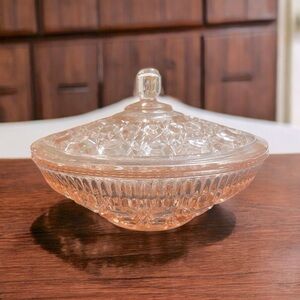 Collectible Vintage Federal Glass Co. Candy Dish - Pink Indiana Windsor